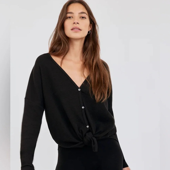 The Group by Babton  tie-front thermal Sage Green, size 1X - Picture 3 of 11